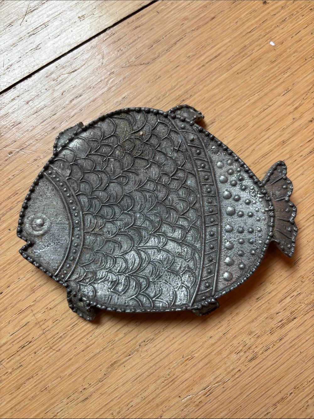 Vintage Fish Soap Dish Trinket Dish
Rustic Coastal Decor | Metal Fish Catchall